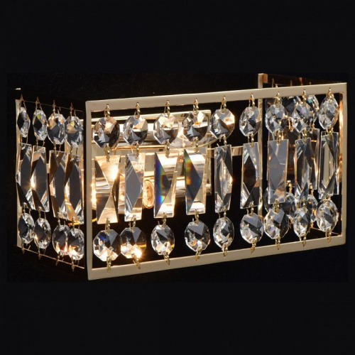 Накладной светильник MW-Light Монарх 4 121021902 фото Накладной светильник MW-Light Монарх 4 121021902. Фото №1
