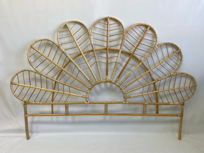 Изголовье «Цветочек» фото Изголовье «Цветочек». Фото №2